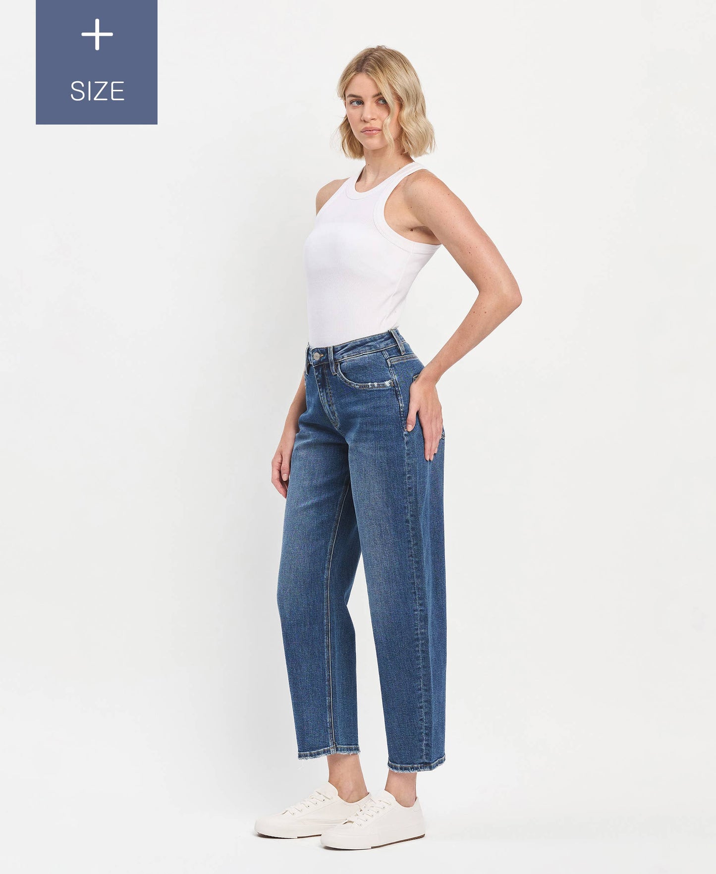 PLUS SIZE HIGH RISE ANKLE BARREL JEANS