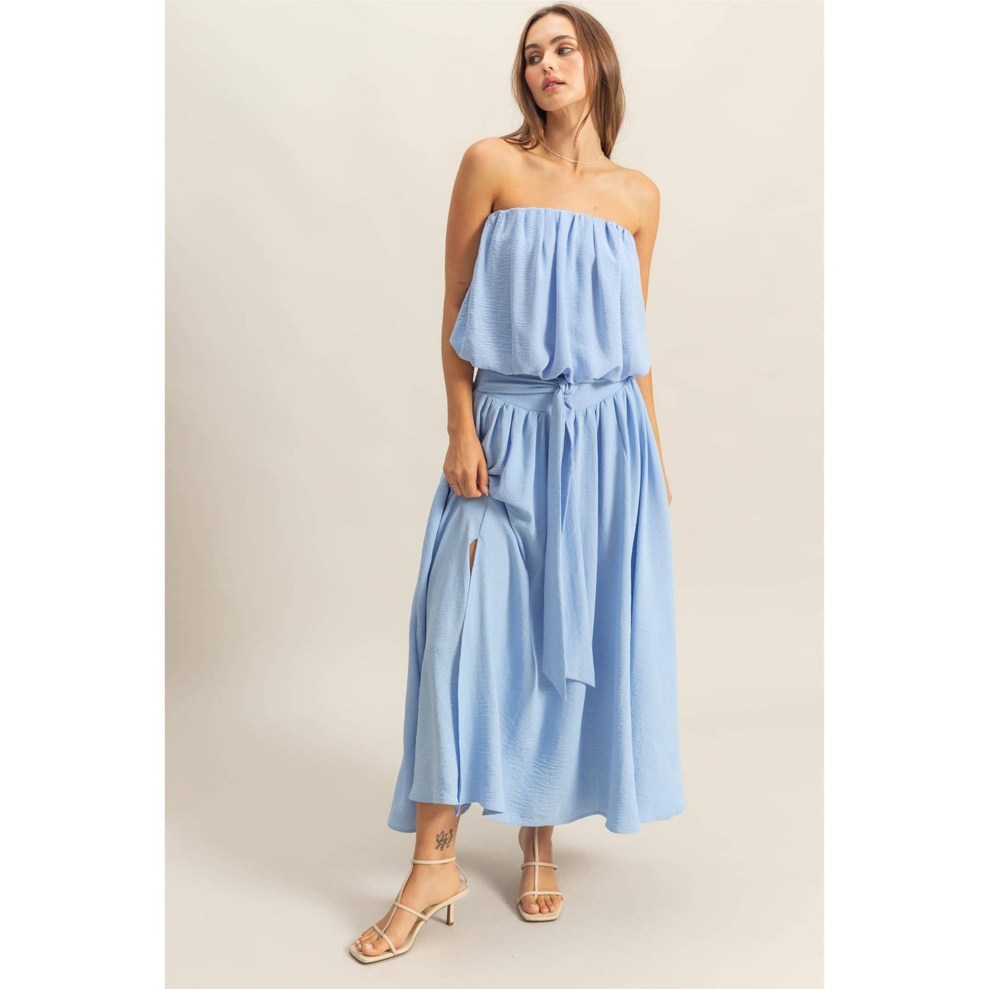 Stassi Strapless Bubble Hem Top: BLUE