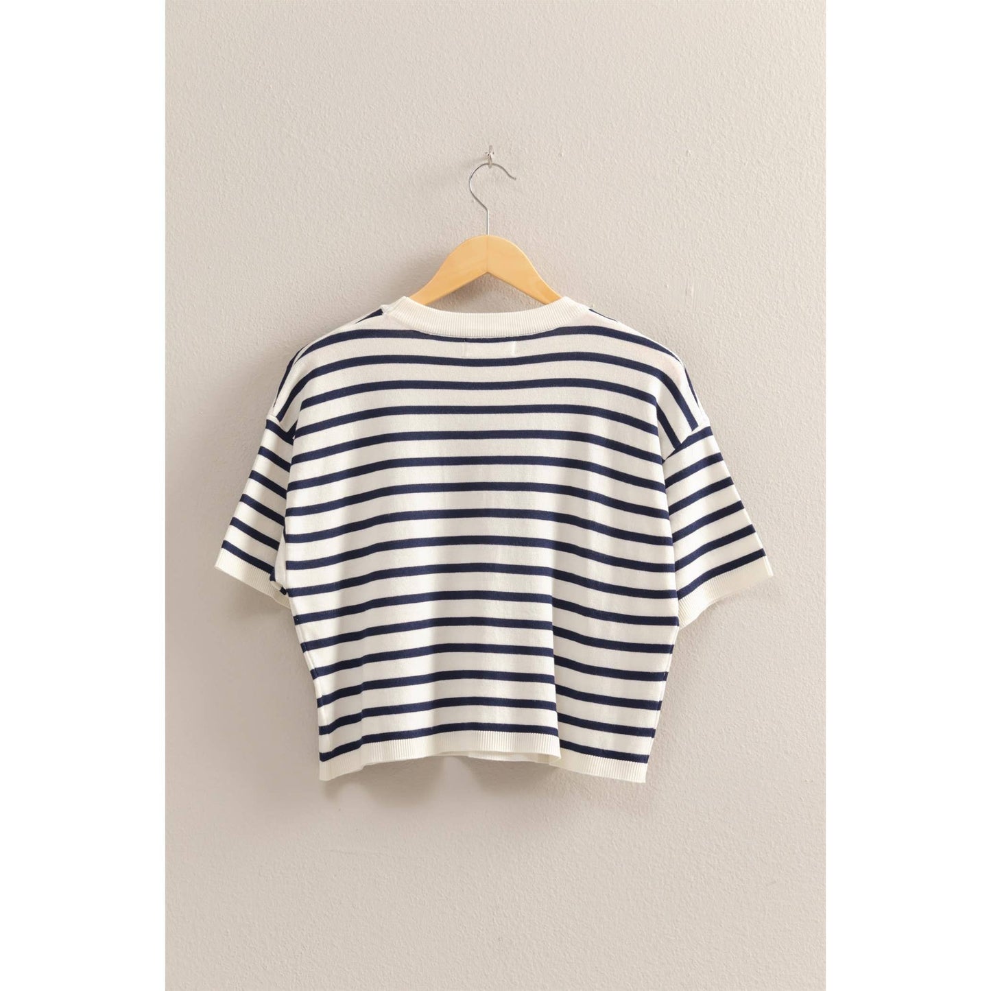 Round Neck Striped Crop Top: NAVY