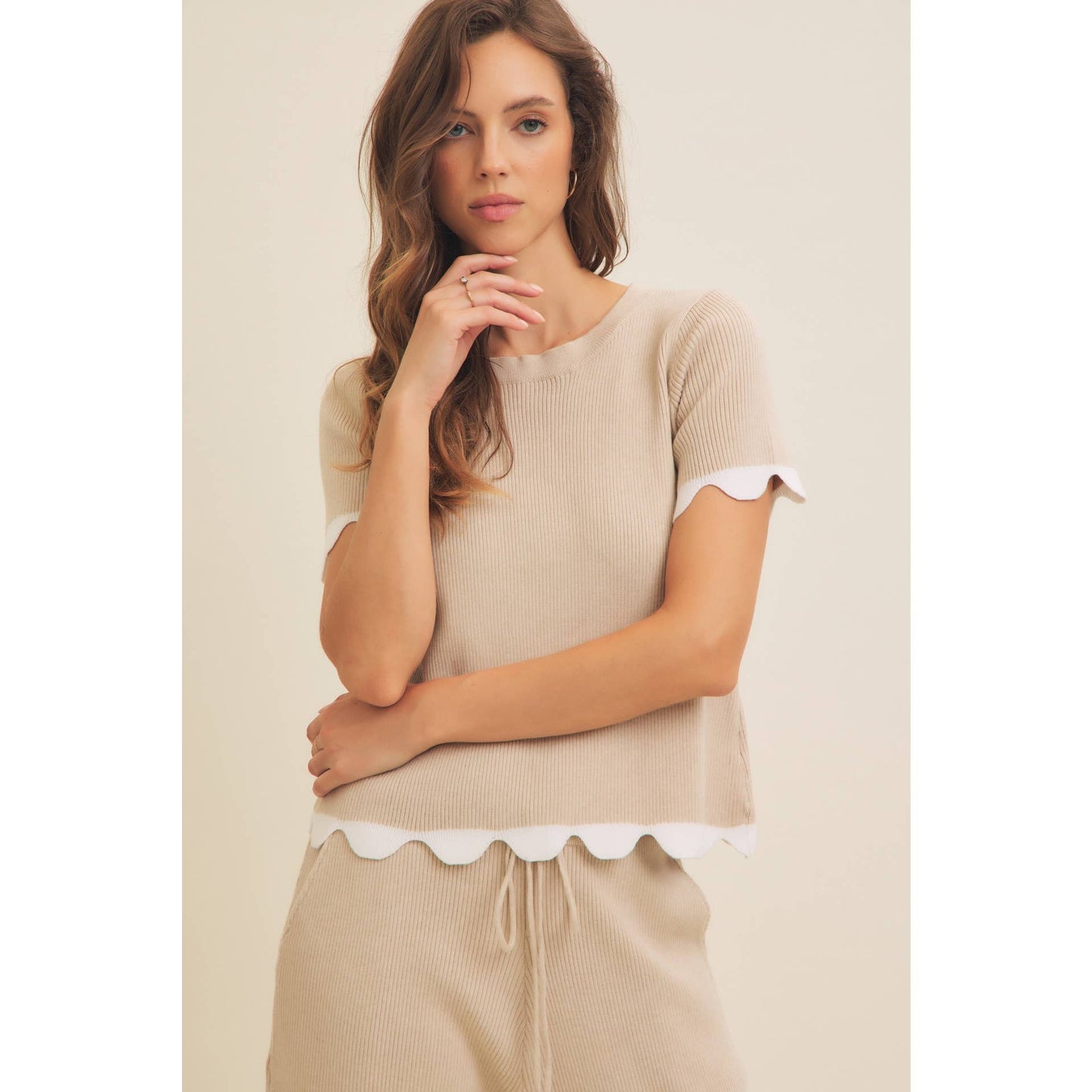 Scalloped Short Sleeve Top: Natural