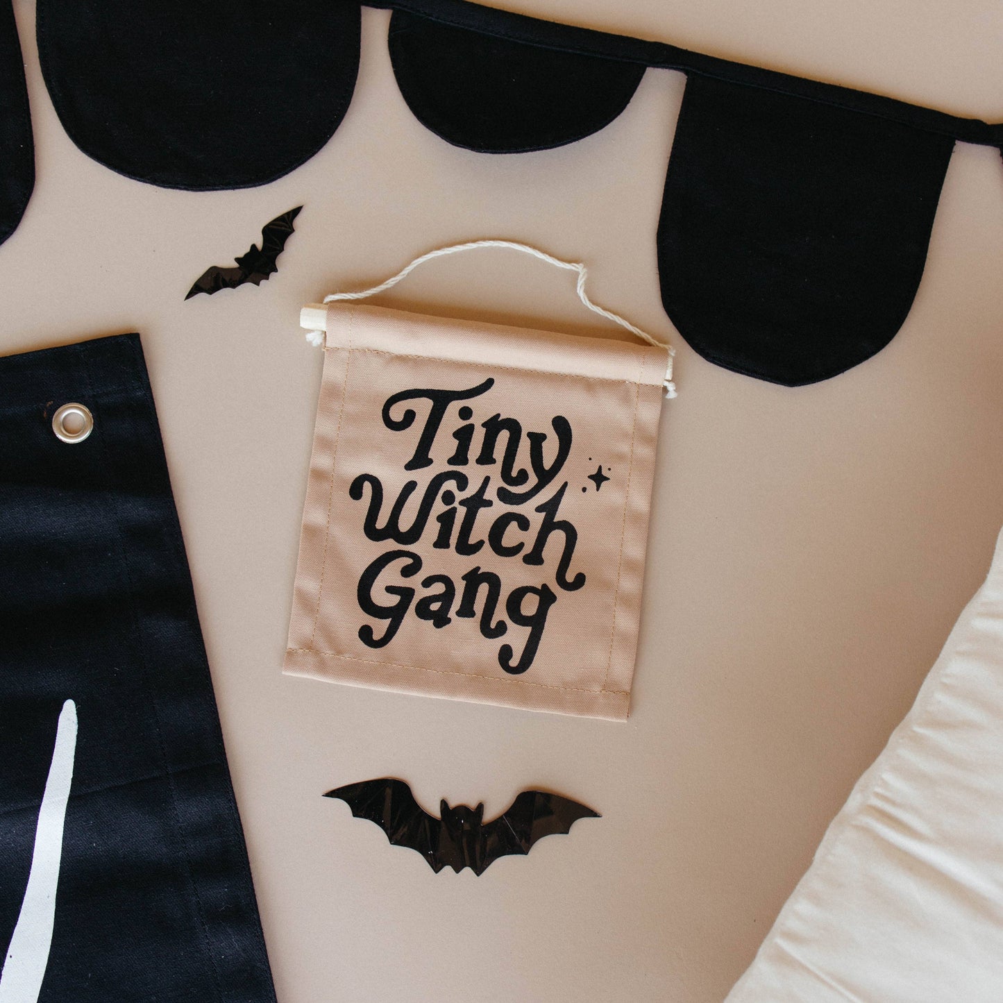 Tiny Witch Gang Hang Sign