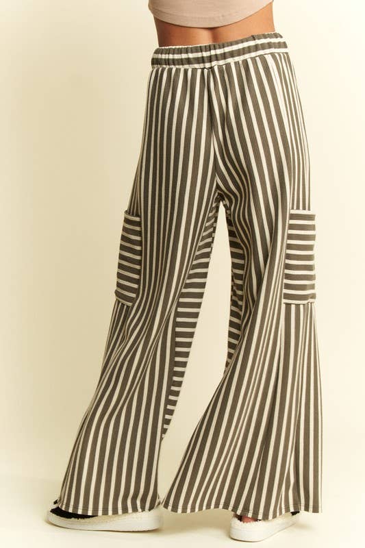 STRIPE WIDE LEG PANTS