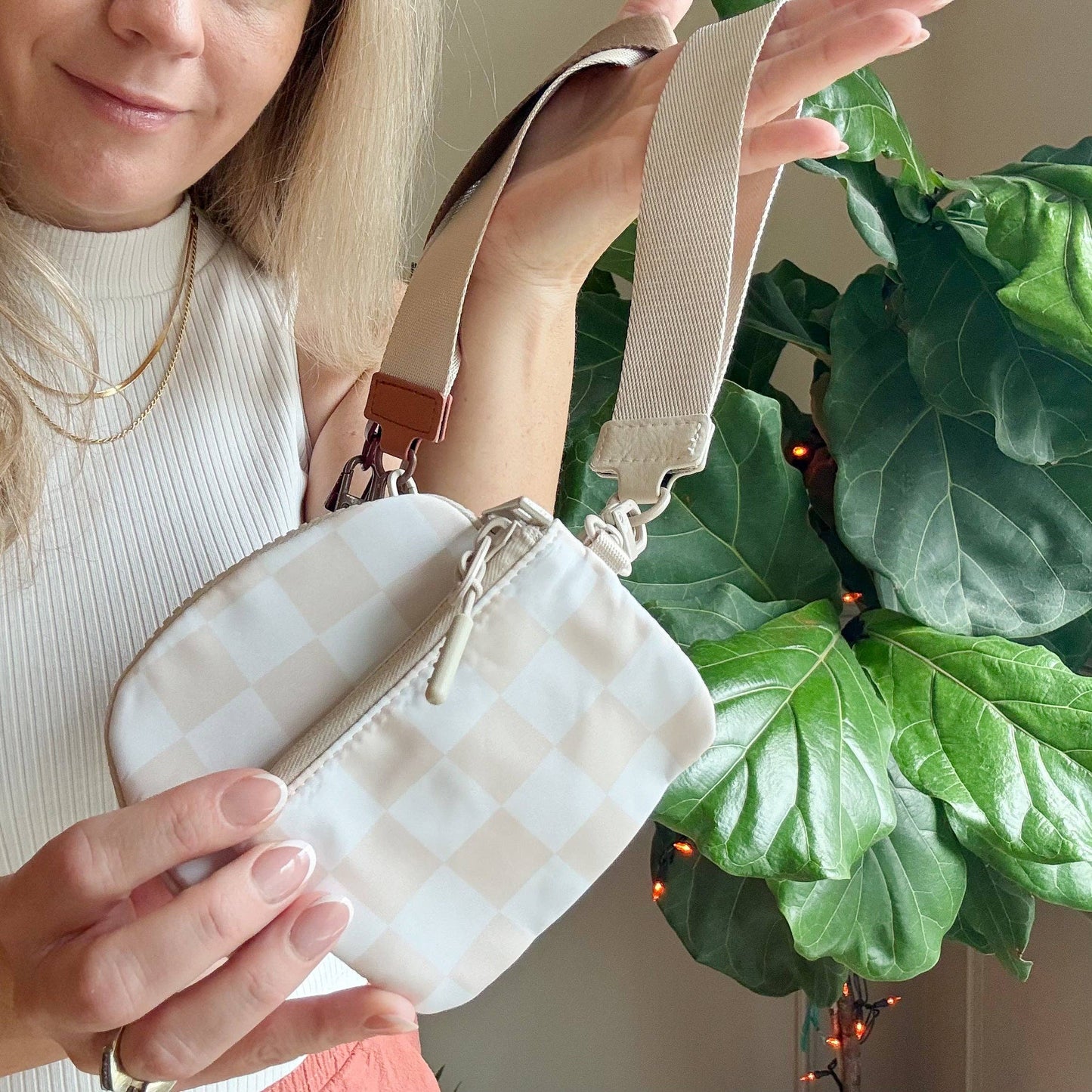 Dual Pouch Wristlet : Cream Check